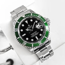 Load image into Gallery viewer, Rolex Submariner Date Kermit - 16610LV
