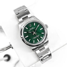 Load image into Gallery viewer, Rolex Oyster Perpetual 31 - 277200
