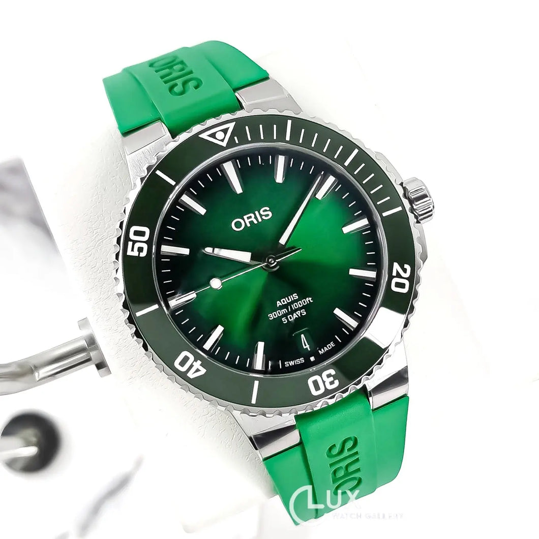 Oris Aquis Date Calibre 400 - 01.400.7790.4157